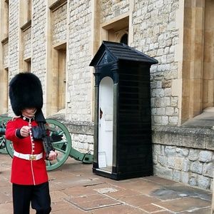 Meet your Posher, P.